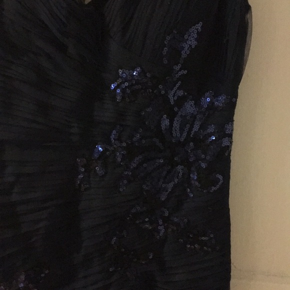 Prom dress - Picture 3 of 4